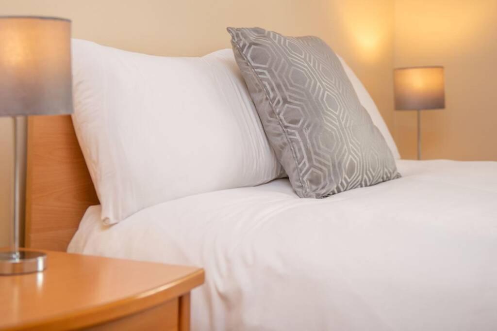 Latin Quarter Luxury Apartman Galway Kültér fotó