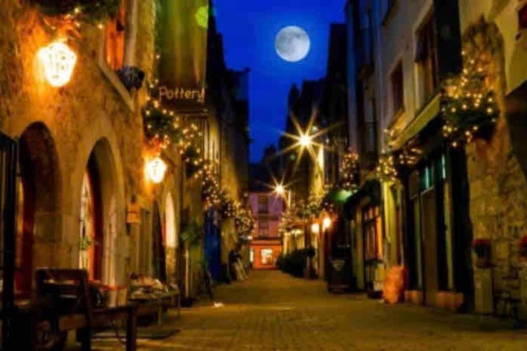 Latin Quarter Luxury Apartman Galway Kültér fotó