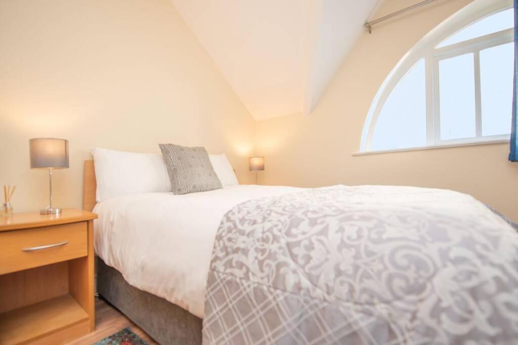 Latin Quarter Luxury Apartman Galway Kültér fotó
